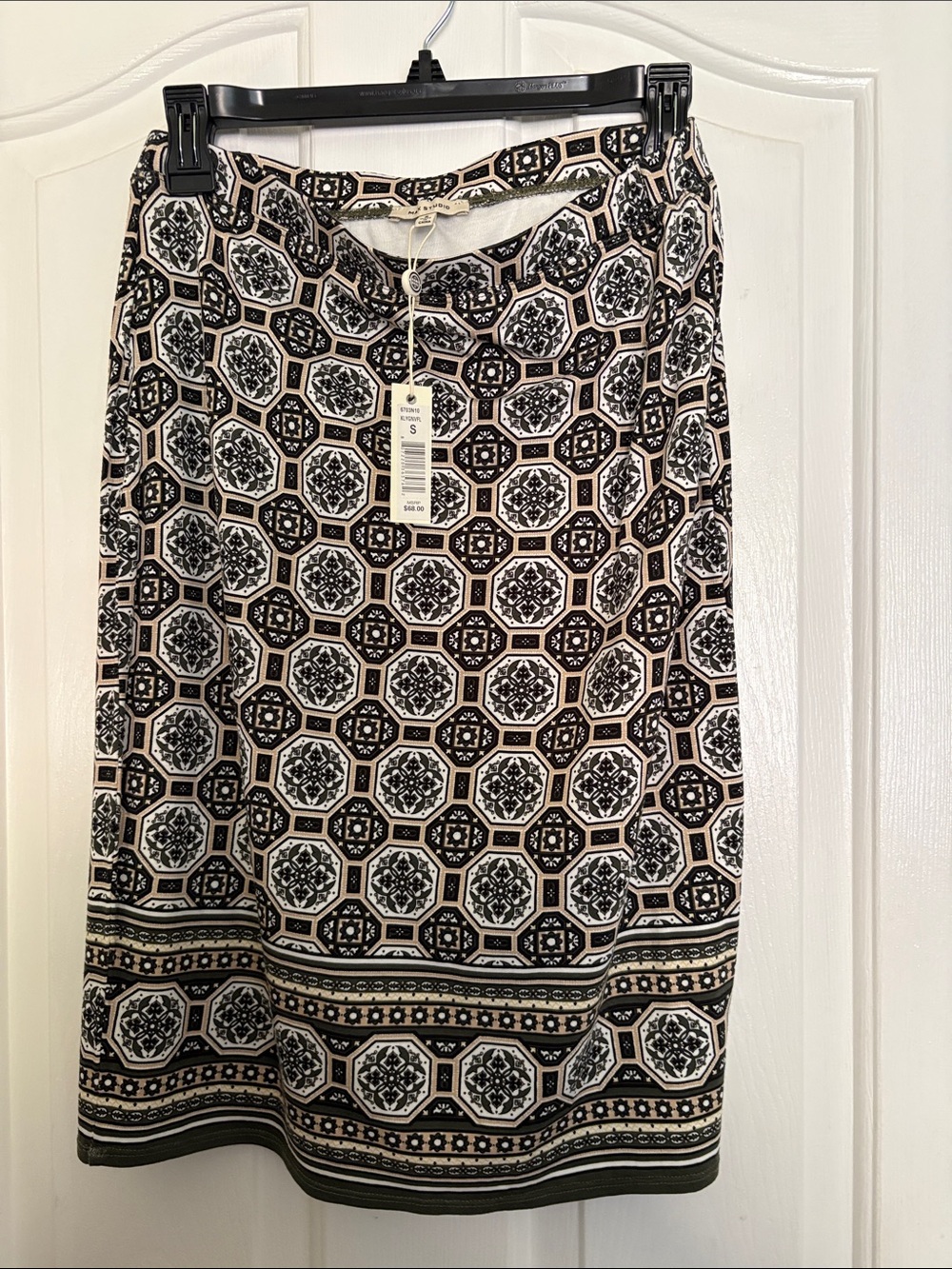 Max Studio Black Cream Geometric Pencil Skirt